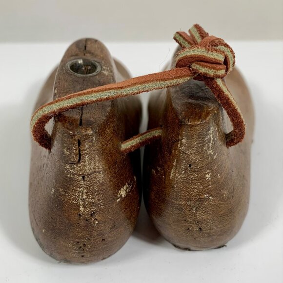 VTG Antique Toddler Wooden Shoe Last Pair, Leather Laces Metal Plates #4 - Picture 6 of 14